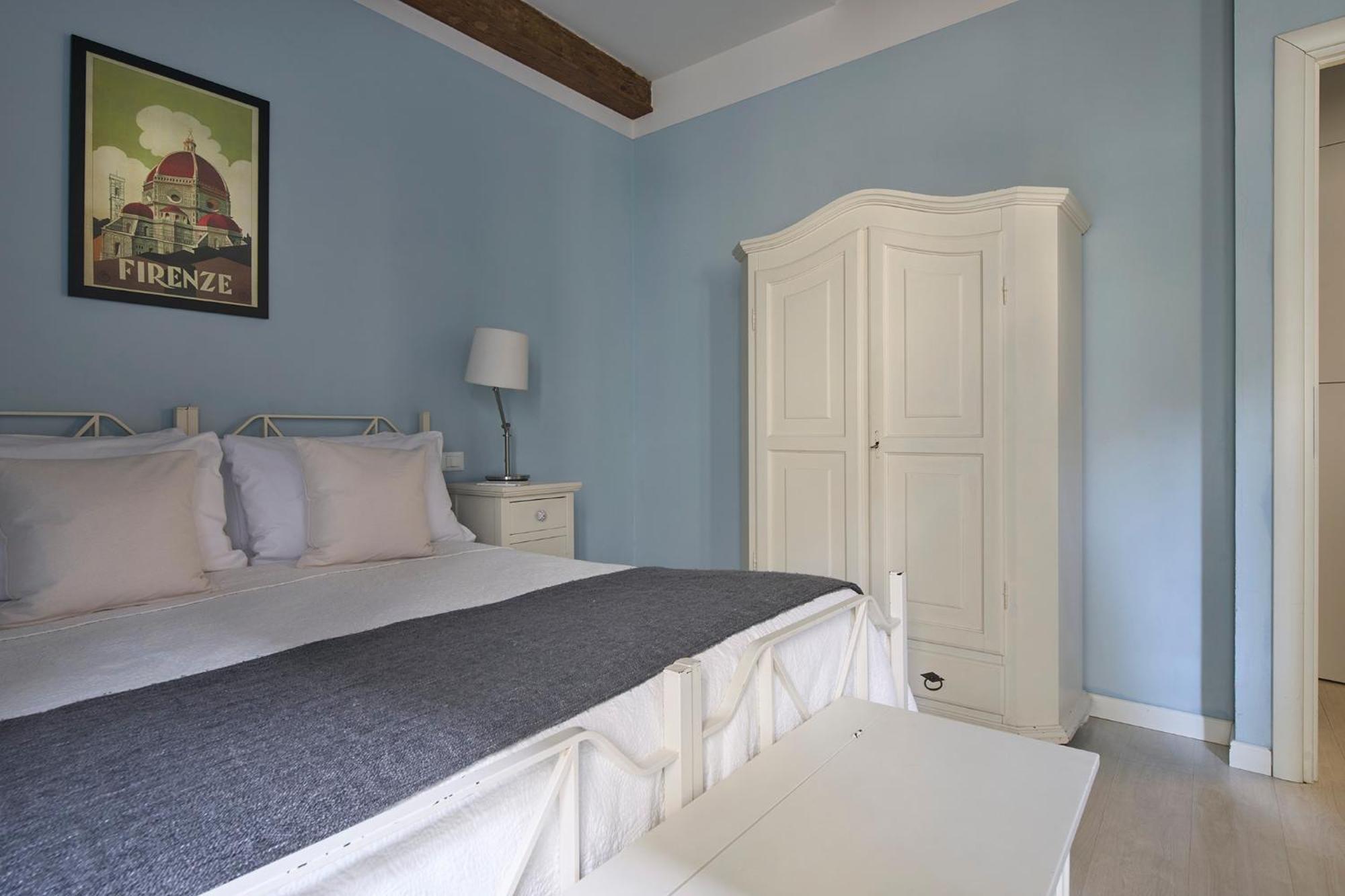 Panicale Blue Historic 1br Near Medici Chapels & Mercato