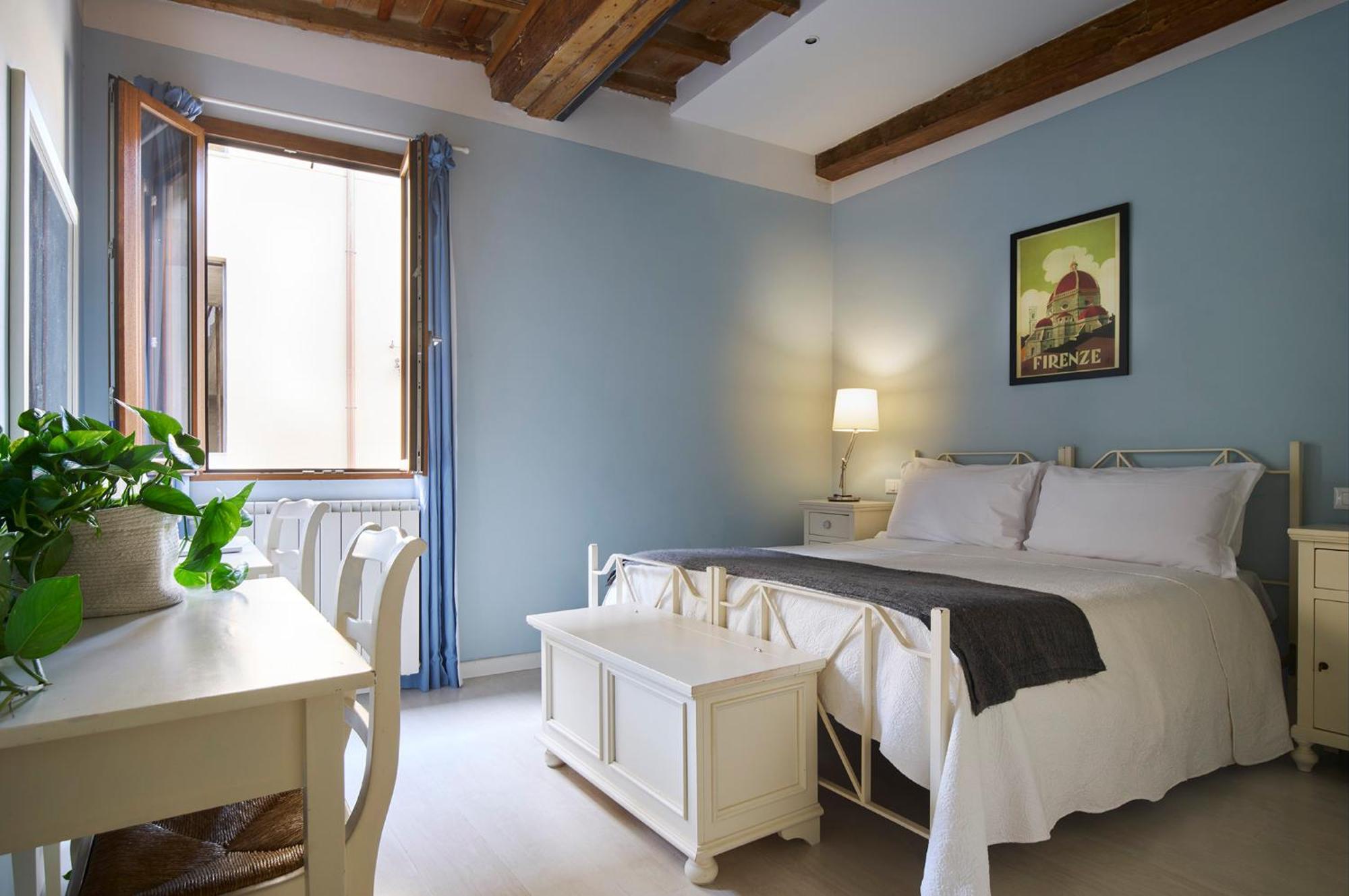 Panicale Blue Historic 1br Near Medici Chapels & Mercato Florencia